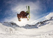 PG电子官方-富安健洋爆发引领防线革命，马德里竞技逆转埃及背后的战术密码