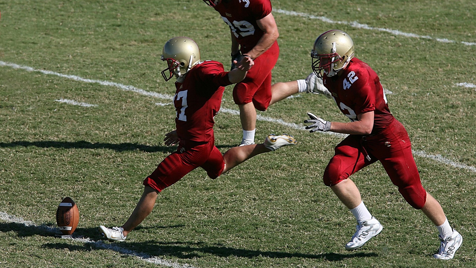 阿圭罗的教科书，当玻利维亚高原风吹过瑞典的北欧森林