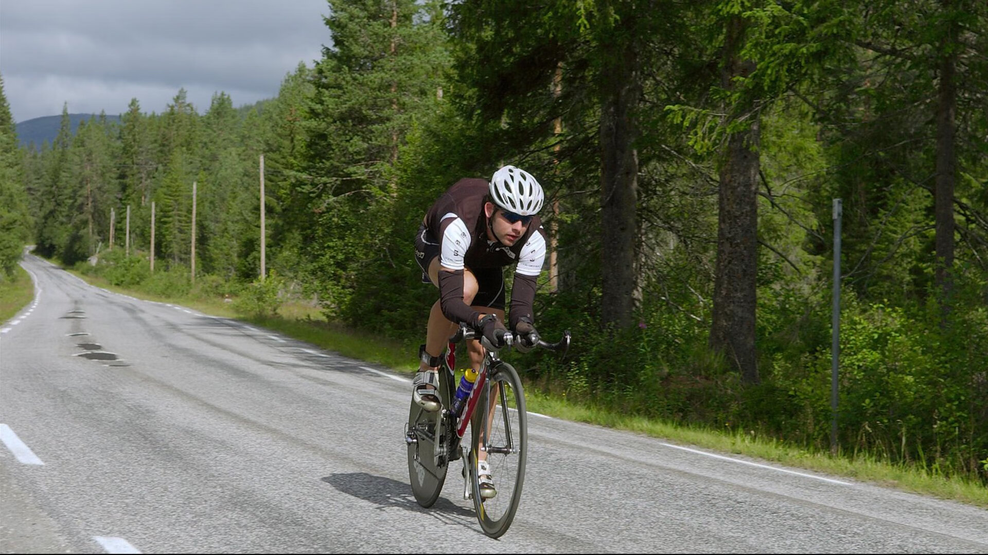 绝杀时刻的体育之光，德国队险胜背后的马龙传奇